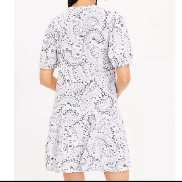 LOFT Paisley Puff short Sleeves Button swing dress Sz L - Picture 3 of 7
